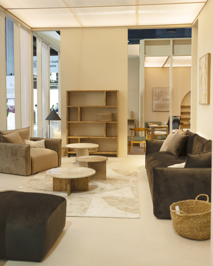 Sofa 3-Sitzer gerade aus Samt in Schokoladenbraun 307x108cm
