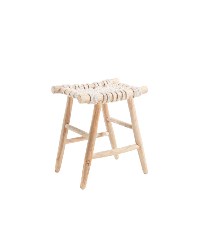 Small table/stool made with teak wood structure and armchair made with natural rope upholstery measuring 45x45cm.