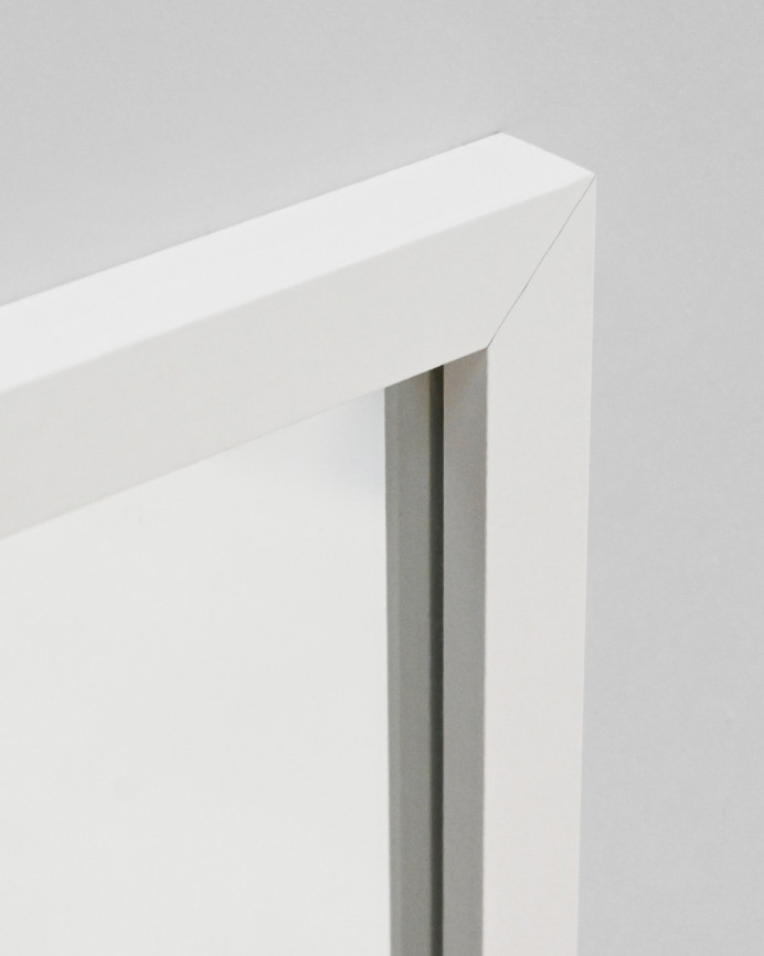 Set of 4 square wall mirrors in white wood tone, 30x30cm.