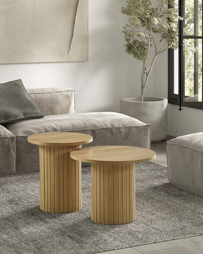 Round oak sheet side table or center table, available in various sizes