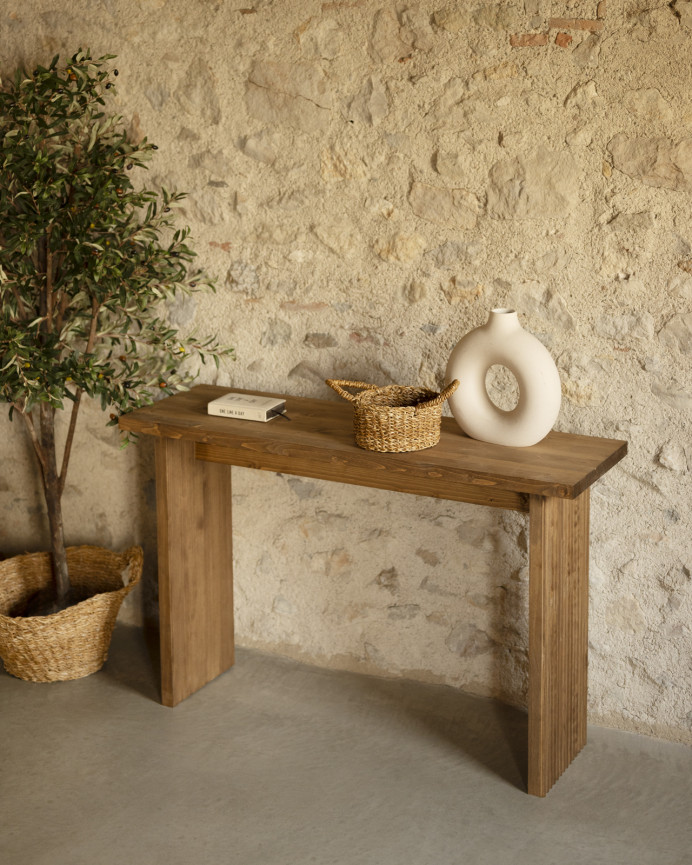 Solid dark oak wood console table measuring 120x80cm.