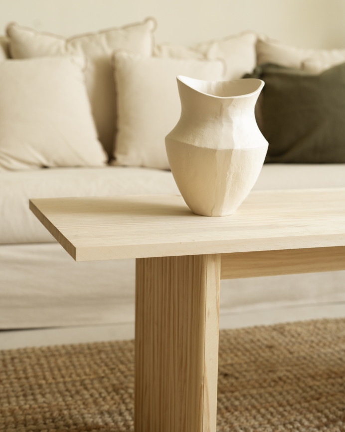 Solid wood coffee table in natural tone, 120cm.