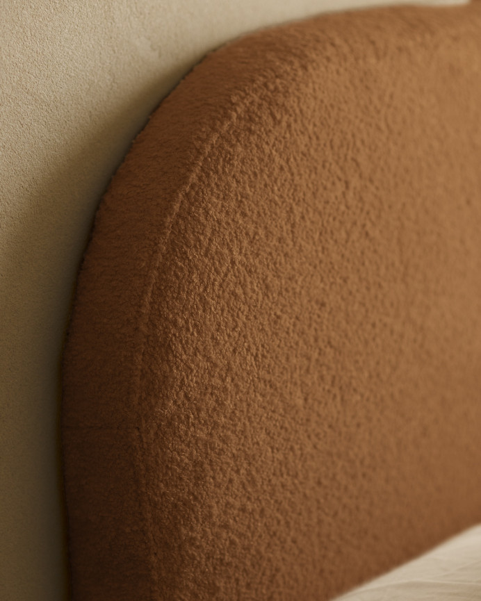 Upholstered headboard, removable cover in copper bouclé, available in various sizes.