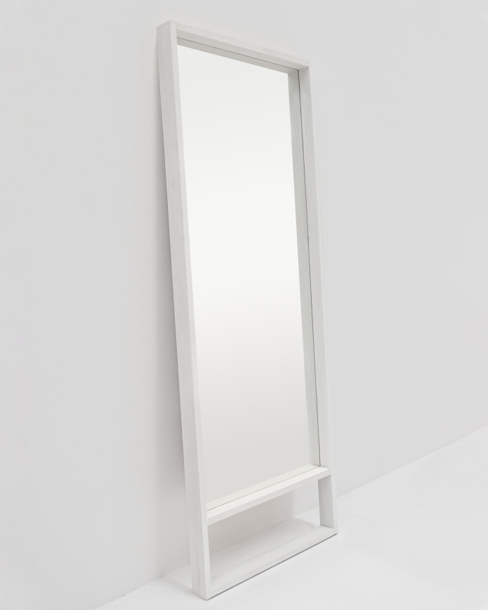 Solid wood effect mirror in white tone of various sizes