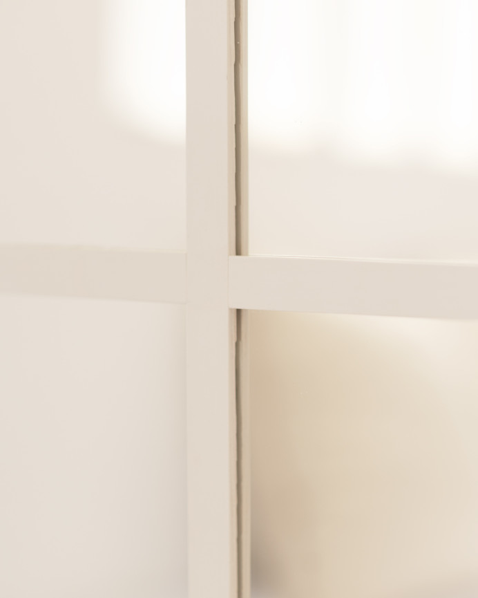 Wooden mirror in white color, 90x60cm.