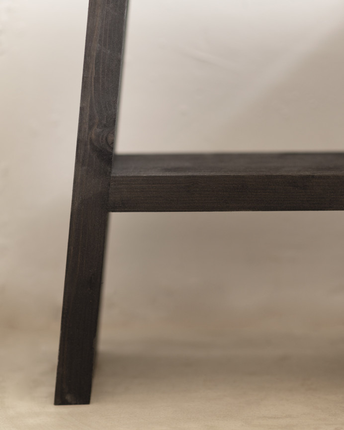 Solid wood black tone bedside table or auxiliary table measuring 45x39cm.