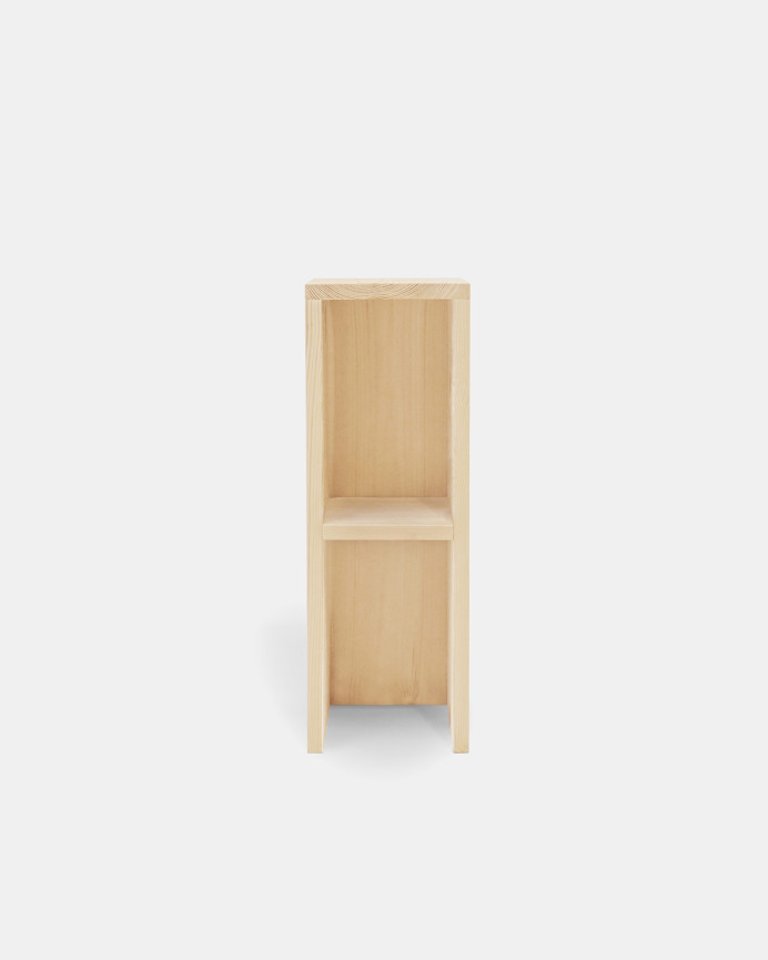 Solid wood bedside or auxiliary table in a natural tone measuring 60x20cm.