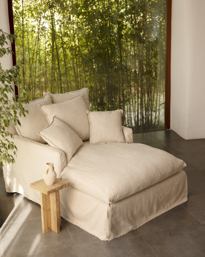Cover for a beige cotton and linen armchair measuring 115x170cm.