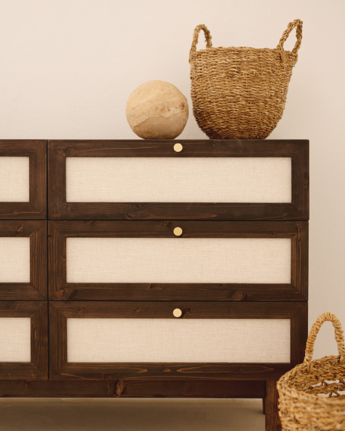 Solid wood and linen chest of drawers with six walnut-tone drawers measuring 76x120cm.