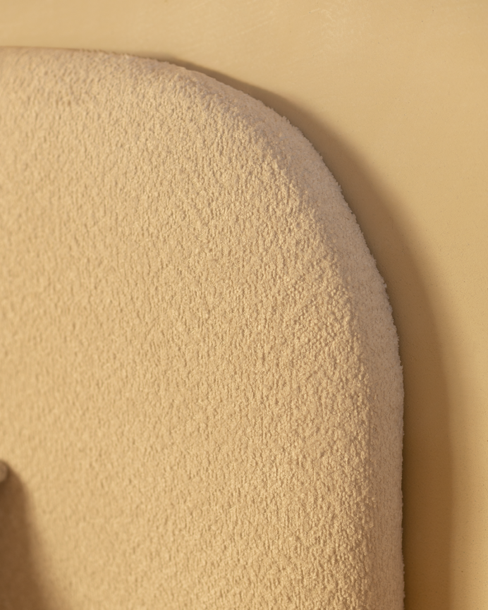 Upholstered base in beige bouclé for mattresses of various sizes