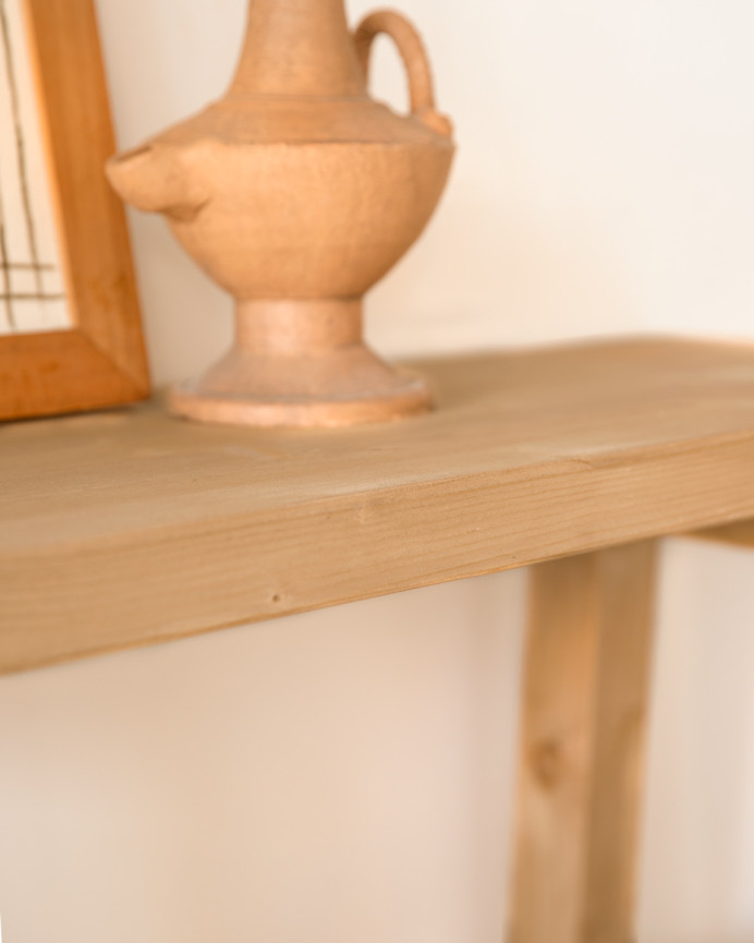 Solid wood console table in medium oak tone measuring 100x80cm.