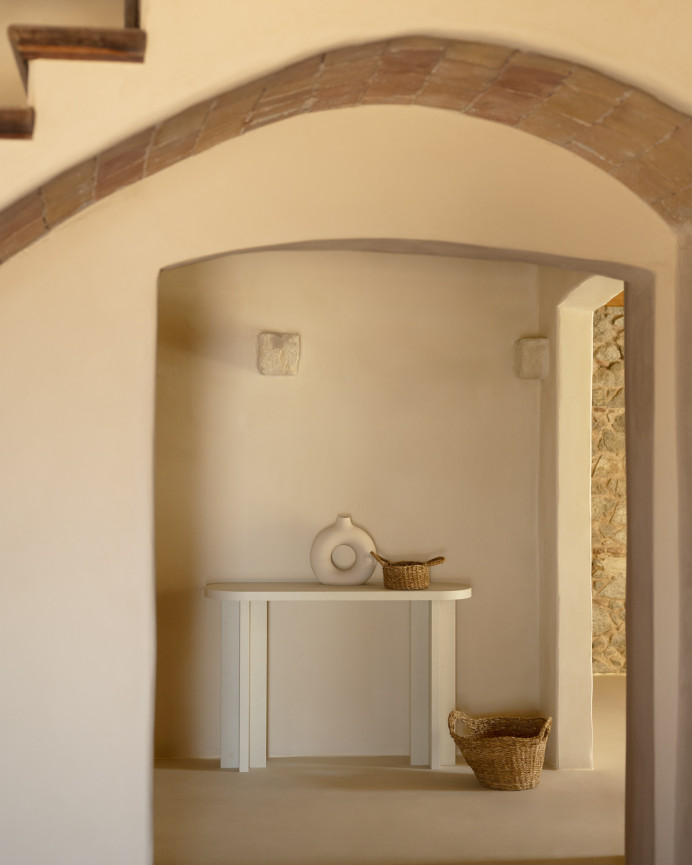Microcement console in a broken white tone, 120x80cm.