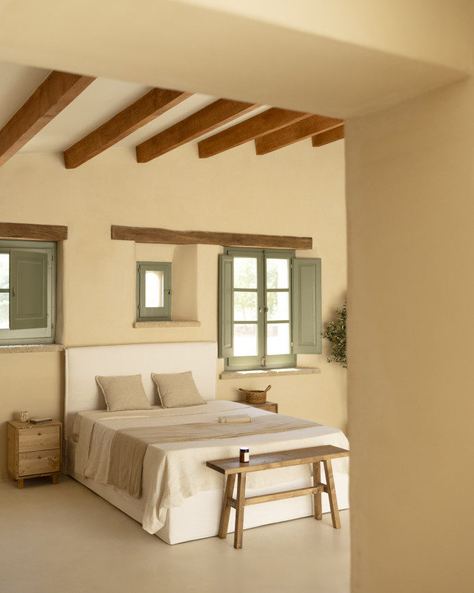 Removable white linen bed base cover for mattresses of various sizes