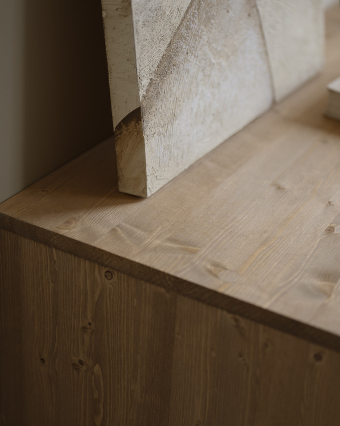Fir and pine wood sideboard in dark oak tone 152x42cm