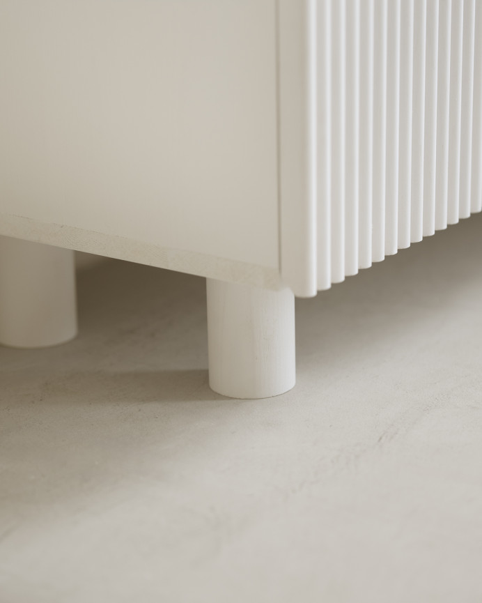 TV cabinet made of fir and pine wood in white tone 152x42cm.