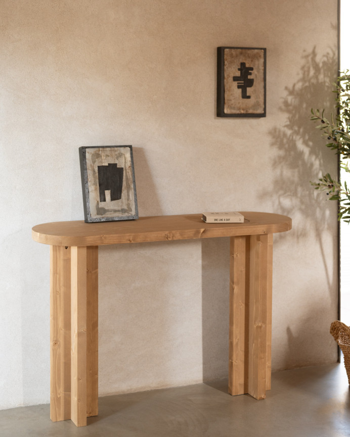 Solid wood console table in a medium oak tone measuring 120x80cm.