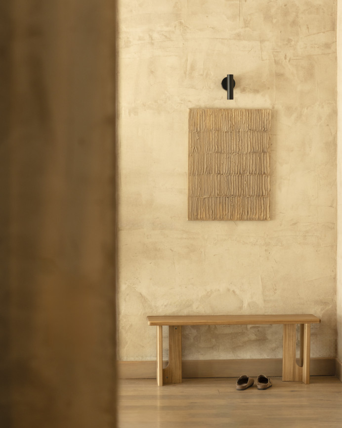 Solid poplar wood bench measuring 120x33cm