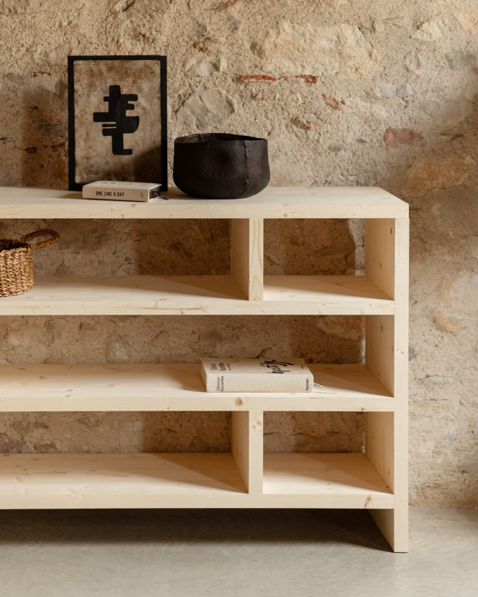 Solid wood shelf in natural tone measuring 80x140cm
