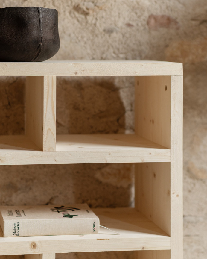 Solid wood shelf in natural tone measuring 80x140cm