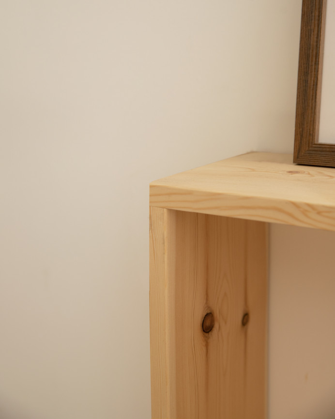 Solid wood natural tone bookshelf with 1 shelf