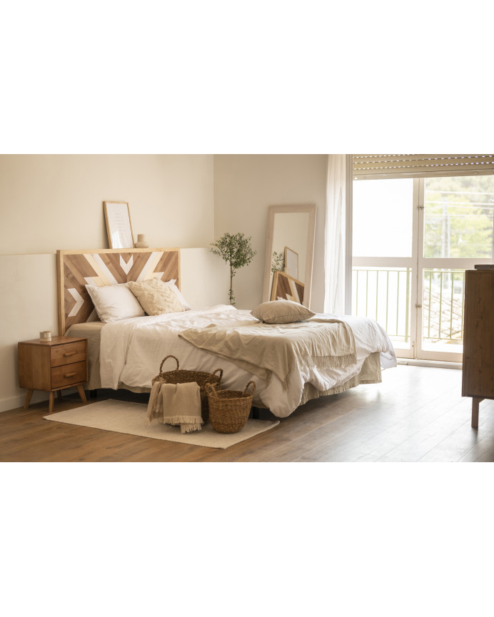 Solid wood ethnic style headboard in natural dark oak and white tones measuring 80x165cm.