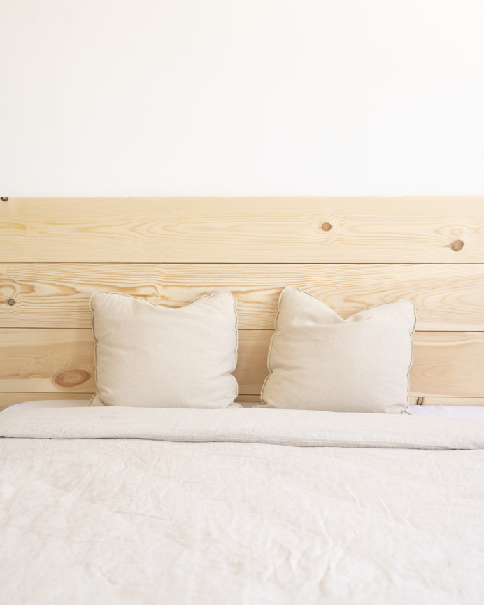 Pack headboard and solid wood bedside tables in natural tone of various sizes.