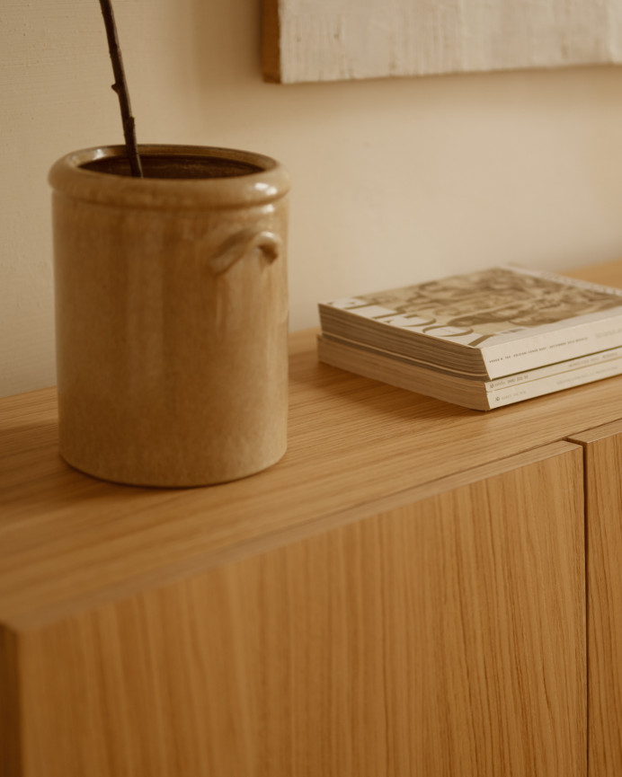 Sideboard with 3 natural oak wood veneer doors measuring 160x40cm.
