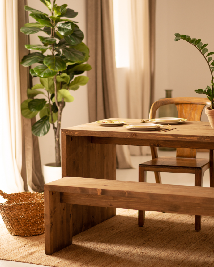 Pack 2 solid wood benches in dark oak tone of various sizes.