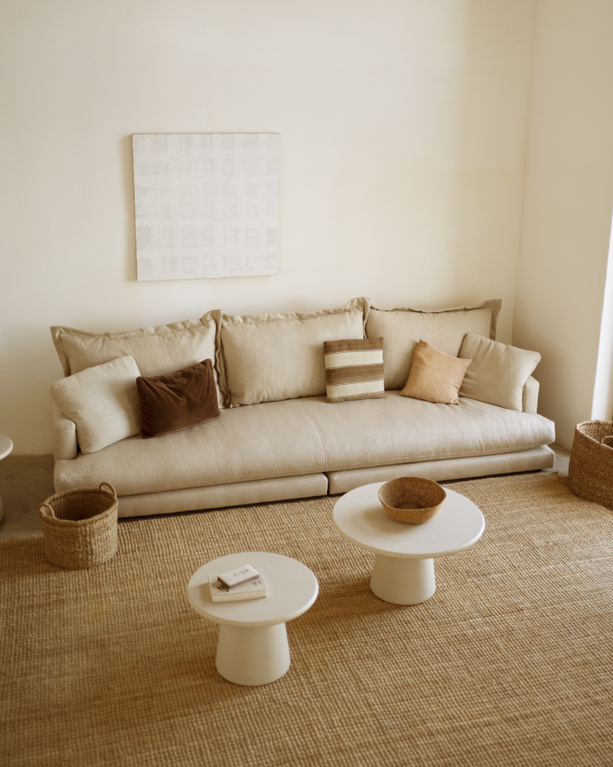 Straight beige sofa of 325x105cm