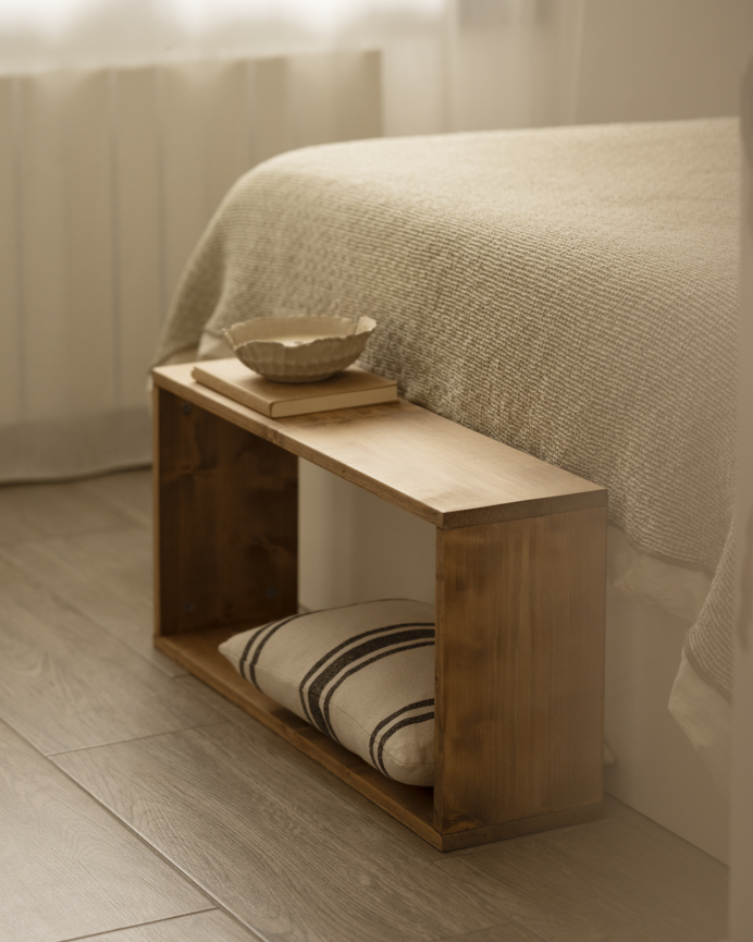 Solid wood auxiliary shelf in dark oak tone