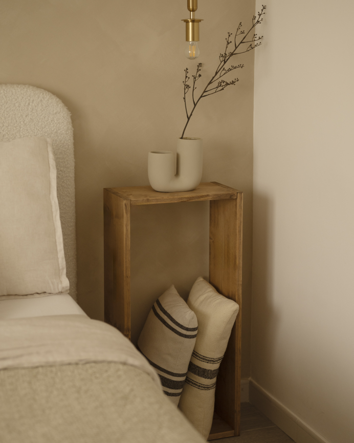Solid wood auxiliary shelf in dark oak tone