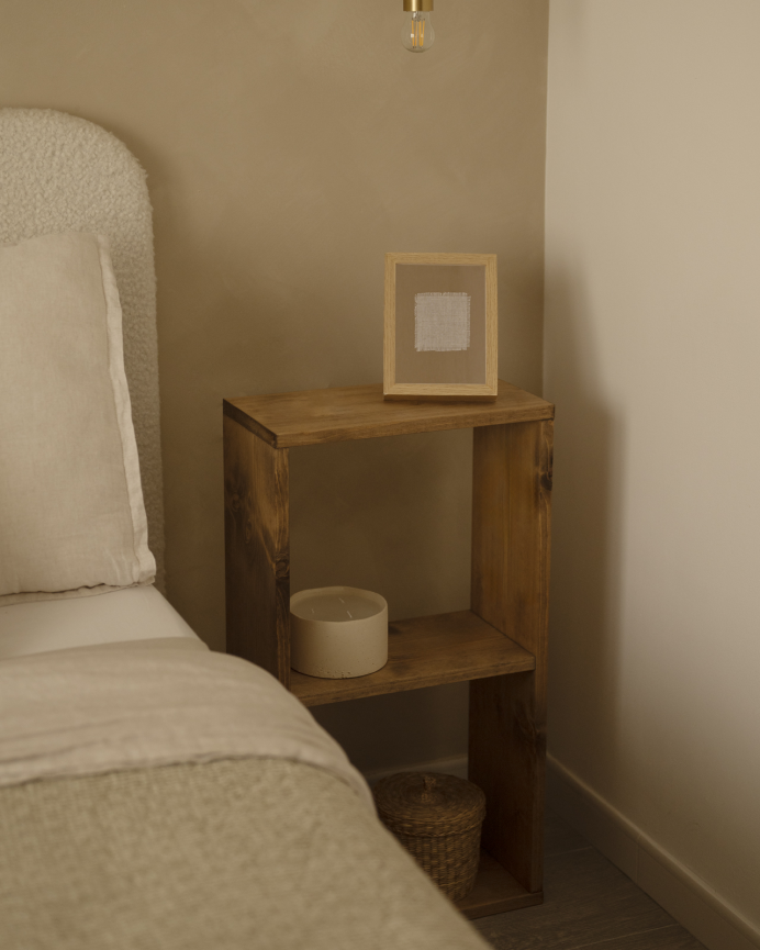 Solid wood shelving unit in dark oak tone with 1 shelf