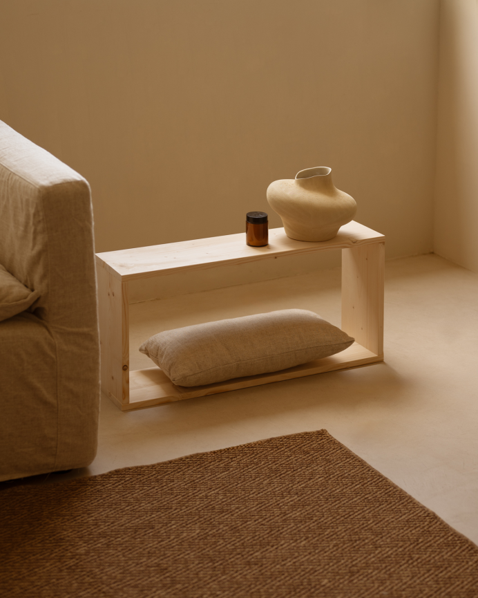 Solid wood auxiliary shelf in a natural tone
