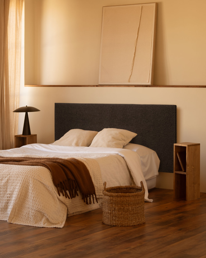 Upholstered headboard in plain black polyester in various sizes