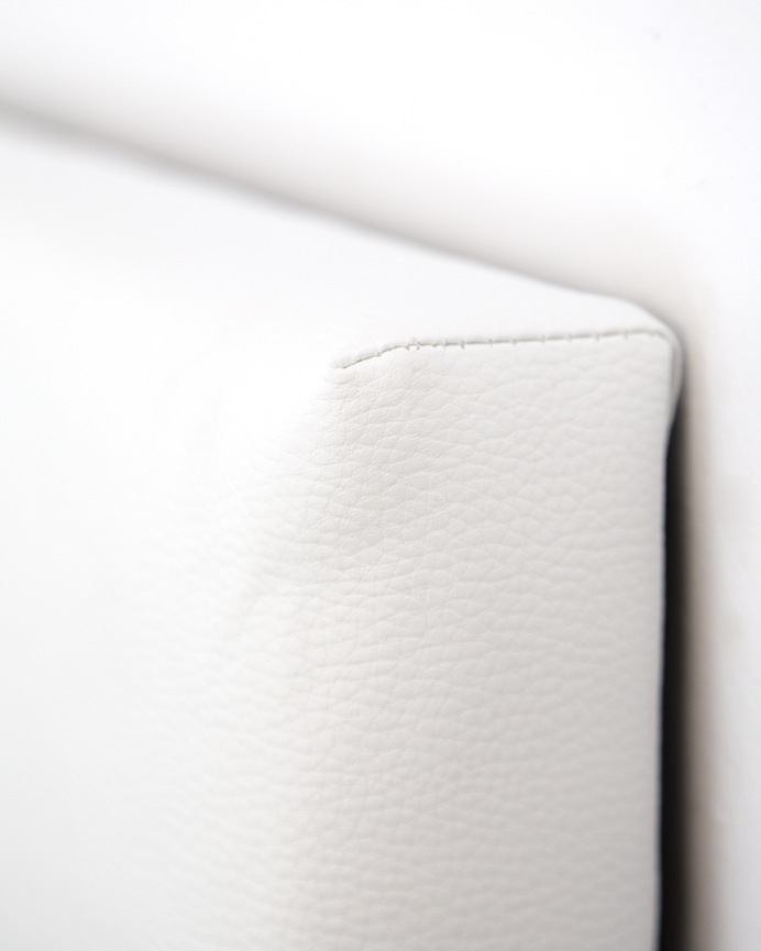 Upholstered polyurethane headboard with pleats in white color of various sizes