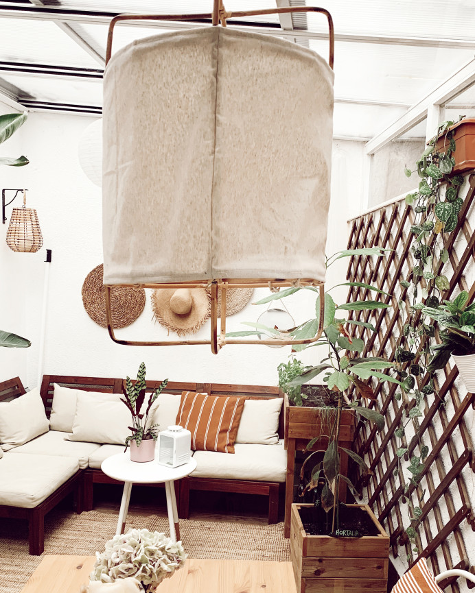 Lámpara de techo con estructura de bambú y pantalla de tela y lino tono natural de 60x40cm
