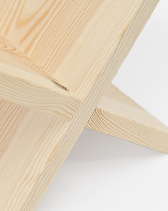 Revistero de madera maciza en tono natural de 30x40cm