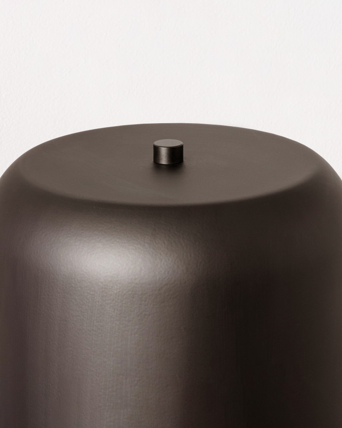 Lámpara de mesa de metal en color negro de 39x20cm