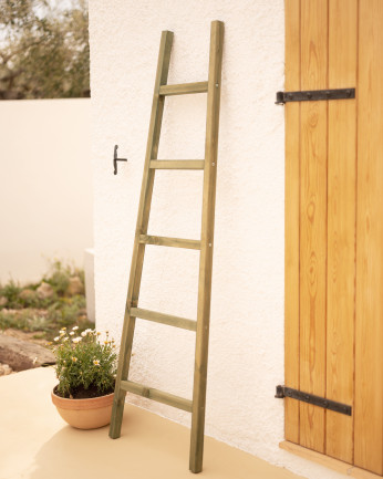 Escalera de madera maciza en tono verde de 150x50cm