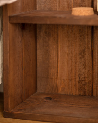 Mesita auxiliar de madera maciza en tono nogal de 60x40cm