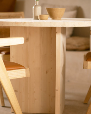 Mesa de comedor de madera maciza en tono natural de 100cm