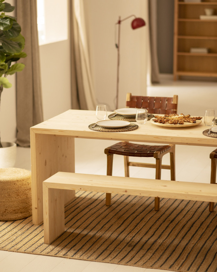 Pack mesa de comedor y banco de madera maciza en tono natural de varias medidas