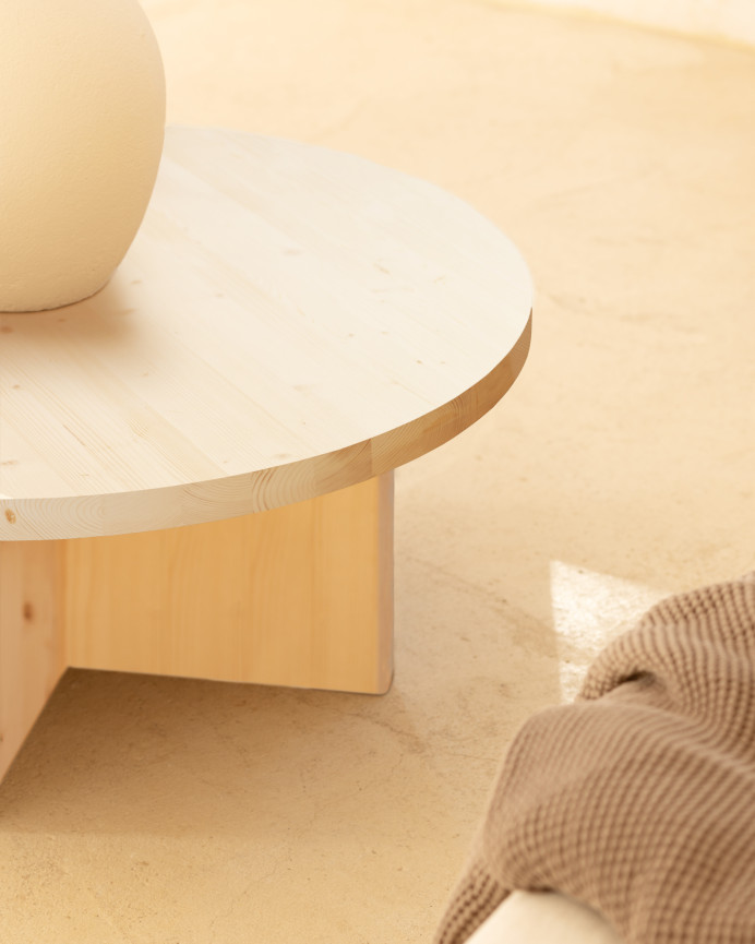 Pack 2 mesas de centro redondas de madera maciza en tono natural 80x80cm