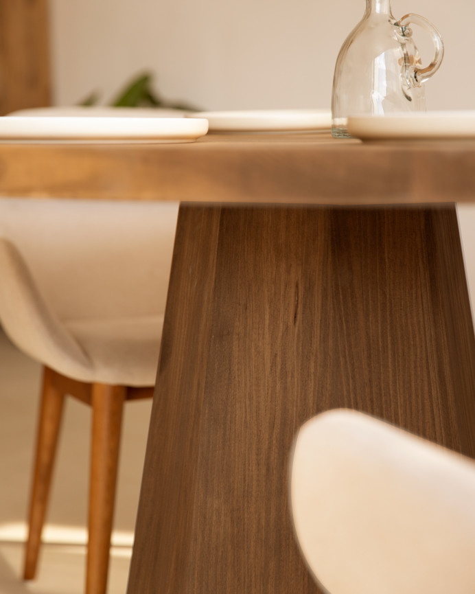 Mesa de comedor redonda de madera maciza en tono roble oscuro de Ø115