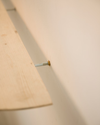 Consola recibidor de madera maciza en tono roble medio 100cm