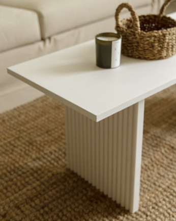 Mesa de centro de madera maciza en tono blanco de 120cm