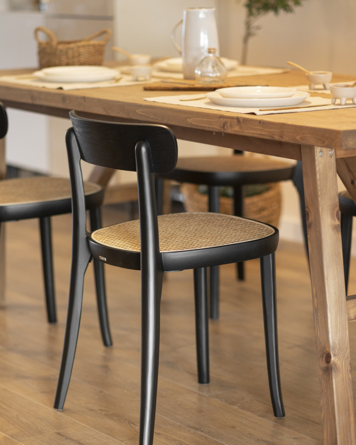 Sillas de madera de haya con asiento de chapa de fresno y ratán estilo cannage tono negro de 75x44cm
