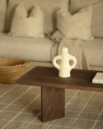 Mesa de centro de madera maciza en tono nogal de 120x50 cm