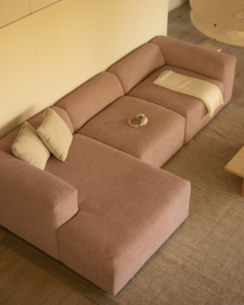 Sofá de 3 módulos con chaise longue de bouclé color rosa 330x172cm