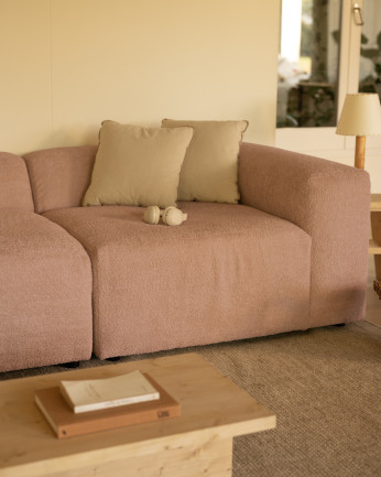 Sofá de 4 módulos con chaise longue de bouclé color rosa 420x172cm